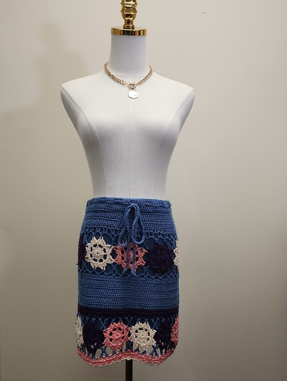 NWT Handmade Crochet Floral Mini Skirt Boho Festival Size Small